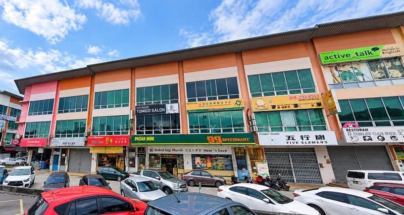 Kedai untuk Dijual di Taman Bukit Serdang (Seri Kembangan) - Kingsley Chai - PropertyGuru.com.my