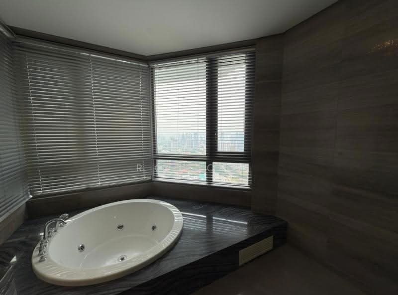 Service Residence for Rent at The Sentral Residences - Roy Ooi - Bathroom - PropertyGuru.com.my