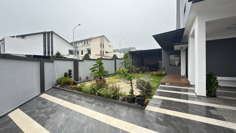 Rumah Teres untuk Dijual di Taman Desa Tebrau (Tebrau) - Ben Foo - Exterior - PropertyGuru.com.my