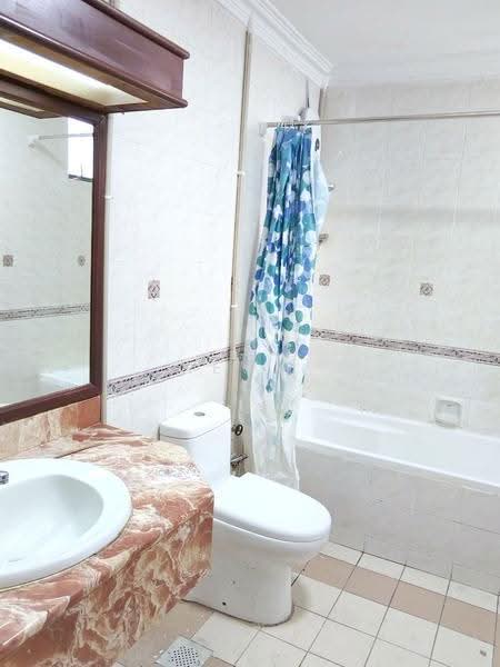 Condominium for Rent at Corinthian Condominium - Kew . - Bathroom - PropertyGuru.com.my