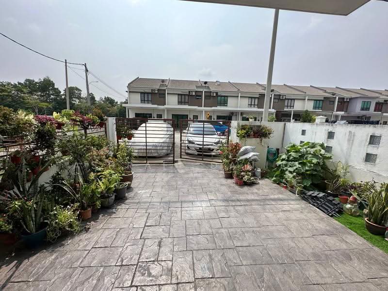 Rumah Teres untuk Dijual di Kuala Selangor (Selangor) - Ashraff Daniel - Exterior - PropertyGuru.com.my
