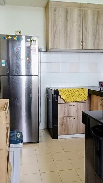 Kondominium untuk Dijual di Nusa Mewah Villa Condominium - Rachel Lee - Kitchen - PropertyGuru.com.my