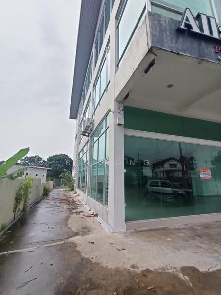 Commercial Bungalow for Rent in Bukit Baru (Melaka) - BL Bong - PropertyGuru.com.my