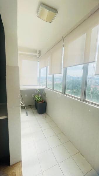 Kondominium untuk Dijual di Seri Maya Condominium - Mohd Zakri Mohd Zamberi - Balcony - PropertyGuru.com.my