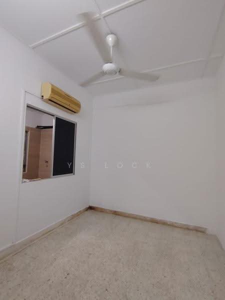 Rumah Teres 1-Tingkat untuk Disewa di Taman Sri Segambut (Segambut) - YS Lock - Interior - PropertyGuru.com.my