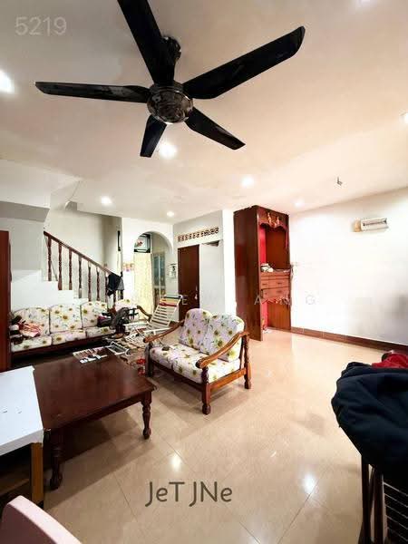 Rumah Teres untuk Dijual di Taman Klang Utama (Kapar) - Andrew Ang - Living Room - PropertyGuru.com.my