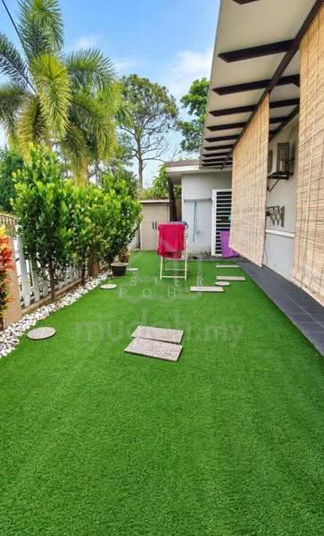 Bungalow House for Sale in Lavender Heights (Senawang) - Ester Poh. - Exterior - PropertyGuru.com.my