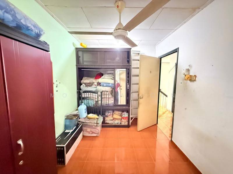 Rumah Teres 2-Tingkat untuk Dijual di Seksyen 24 (Shah Alam) - Mohammad Din Majid - PropertyGuru.com.my