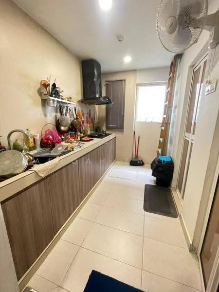 Rumah Teres 2-Tingkat untuk Dijual di SS 21, Damansara Utama (Petaling Jaya) - Afiqah zaidi - Kitchen - PropertyGuru.com.my