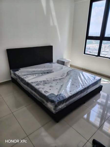Service Residence for Rent at Parkland Residence @ Kajang 2 - Kent Fong - Bedroom - PropertyGuru.com.my