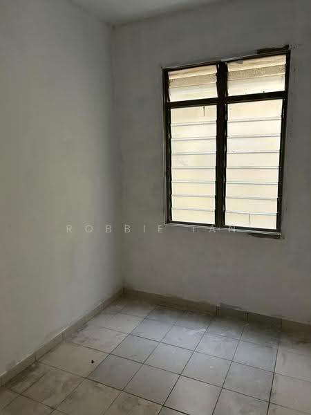 Apartment for Rent at Taman Sri Pulai Perdana - Robbie Tan - PropertyGuru.com.my