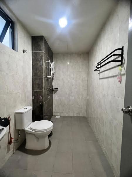 Kondominium untuk Disewa di Vista Bangi - Maya Myra - Bathroom - PropertyGuru.com.my