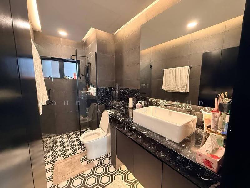 Condominium for Sale at Hartamas Regency 1 - Mohd Zakri Mohd Zamberi - Bathroom - PropertyGuru.com.my