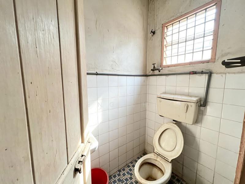 Rumah Teres 2-Tingkat untuk Dijual di Batu (Kuala Lumpur) - Low Eng Cheong - Bathroom - PropertyGuru.com.my