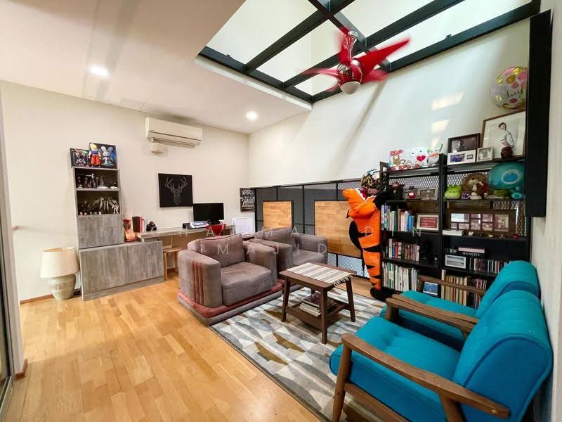 Rumah Teres 3-Tingkat untuk Dijual di Cyberjaya (Selangor) - Mohammad Din Majid - Living Room - PropertyGuru.com.my