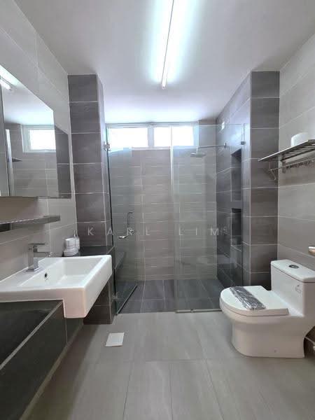 Rumah Kluster untuk Dijual di Taman Seri Austin (Tebrau) - Karl Lim - Bathroom - PropertyGuru.com.my