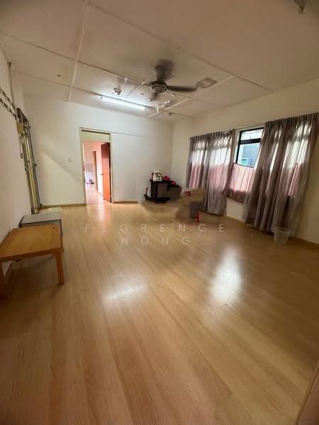Kedai untuk Disewa di Taman Pelangi (Johor Bahru) - Florence Hong - Living Room - PropertyGuru.com.my