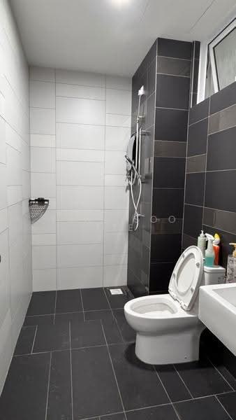 Kondominium untuk Disewa di The Sky @ Tripark - Yong Soo Kee - Bathroom - PropertyGuru.com.my