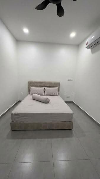 Kondominium untuk Disewa di The Sky @ Tripark - Yong Soo Kee - Bedroom - PropertyGuru.com.my