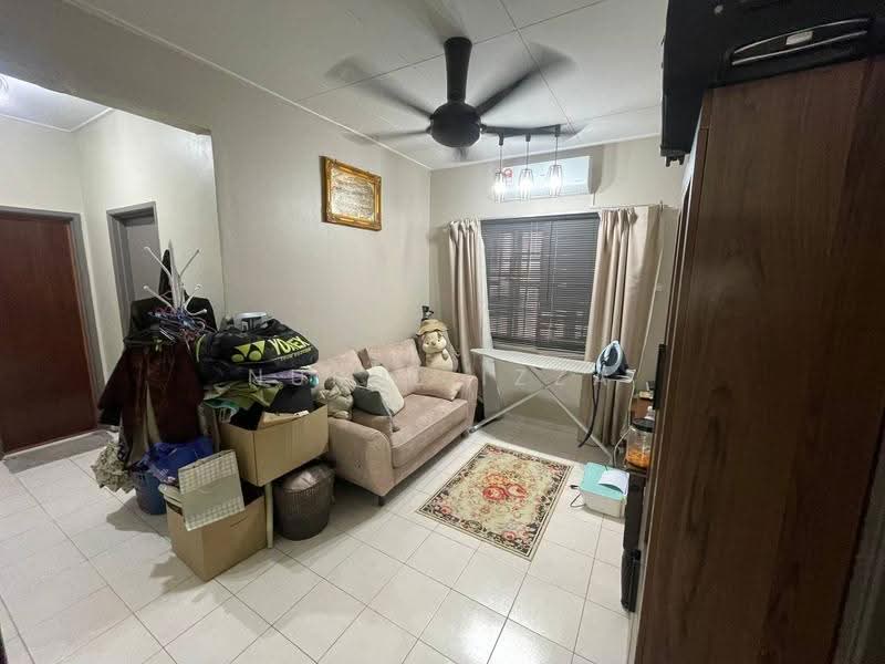 Rumah Teres 2-Tingkat untuk Dijual di Prima Saujana (Kajang) - Nurul Izza - Living Room - PropertyGuru.com.my