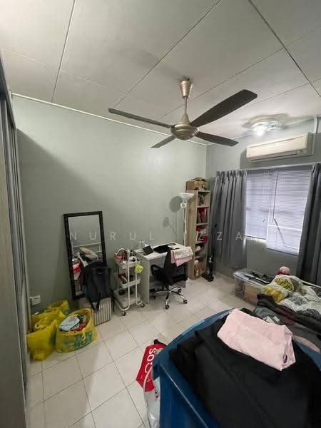 Rumah Teres 2-Tingkat untuk Dijual di Prima Saujana (Kajang) - Nurul Izza - Bedroom - PropertyGuru.com.my