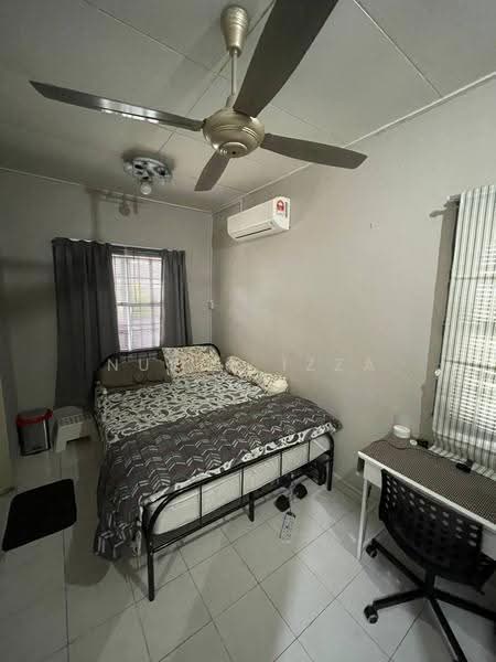 Rumah Teres 2-Tingkat untuk Dijual di Prima Saujana (Kajang) - Nurul Izza - Bedroom - PropertyGuru.com.my