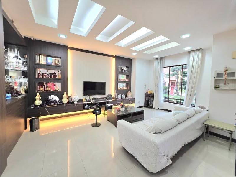 Semi-Detached House for Sale in Setia Eco Park (Setia Alam) - Zarema Kulbuzheva - Living Room - PropertyGuru.com.my