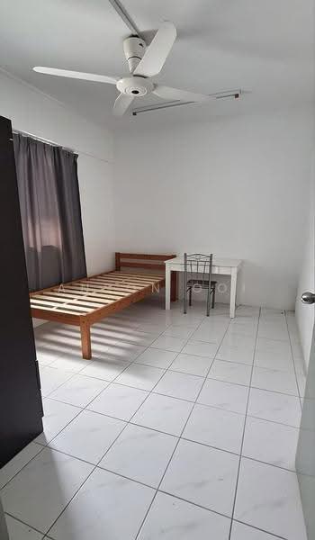 Apartment for Sale at The Rise Collection 2 (Chelliah Park City) - Anson Ooi - Bedroom - PropertyGuru.com.my
