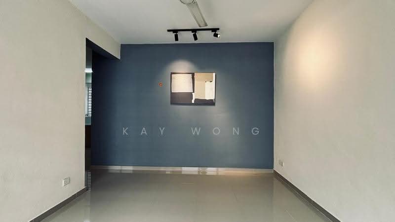 Rumah Flat untuk Disewa di Taman Lip Sin Block 1, 3 & 5 - Kay Wong - Living Room - PropertyGuru.com.my
