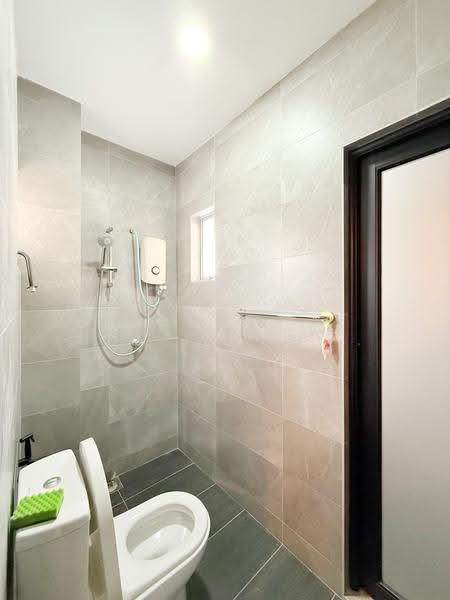 Rumah Teres 2.5-Tingkat untuk Dijual di Petaling Jaya (Selangor) - Abdul Mun'im Abdul Rahman - Bathroom - PropertyGuru.com.my