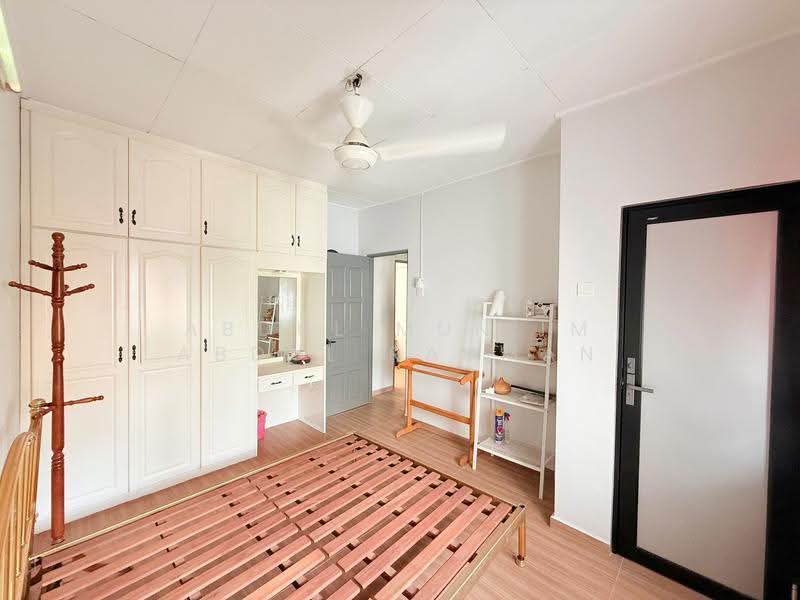 Rumah Teres 2.5-Tingkat untuk Dijual di Petaling Jaya (Selangor) - Abdul Mun'im Abdul Rahman - Bedroom - PropertyGuru.com.my