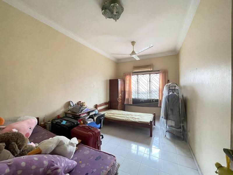 Rumah Teres 2-Tingkat untuk Dijual di Taman Wangsa Permai (Kepong) - Eliz Chan - Bedroom - PropertyGuru.com.my