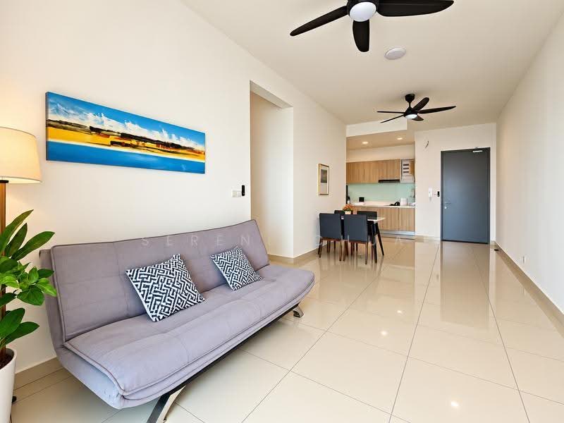 Kediaman Servis untuk Disewa di Meridin Bayvue Serviced Apartment - Serene Chua - Living Room - PropertyGuru.com.my