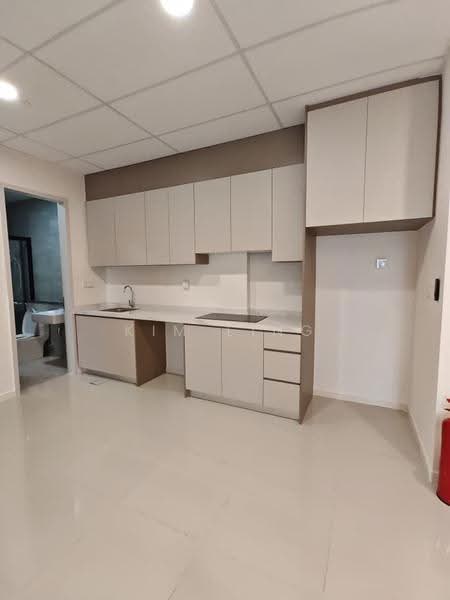 Service Residence for Rent at Edelweiss @ Tropicana Gardens - Kim Ling - Kitchen - PropertyGuru.com.my