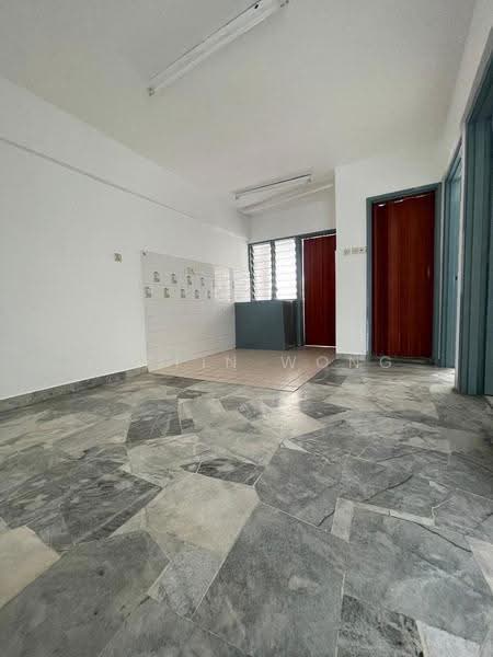 Apartment for Sale at Makmur Apartment - Justin Wong - PropertyGuru.com.my