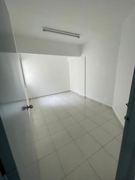 Apartment for Sale at Makmur Apartment - Justin Wong - Interior - PropertyGuru.com.my