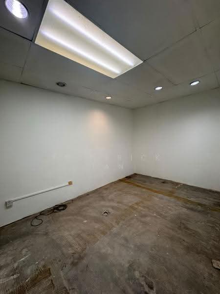 Shop / Office for Sale in Desa Aman Puri (Kepong) - Frederick Tan - Interior - PropertyGuru.com.my
