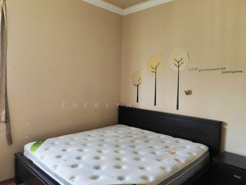 Apartment for Sale at Melati Apartments - Zherlynn Ho - Bedroom - PropertyGuru.com.my