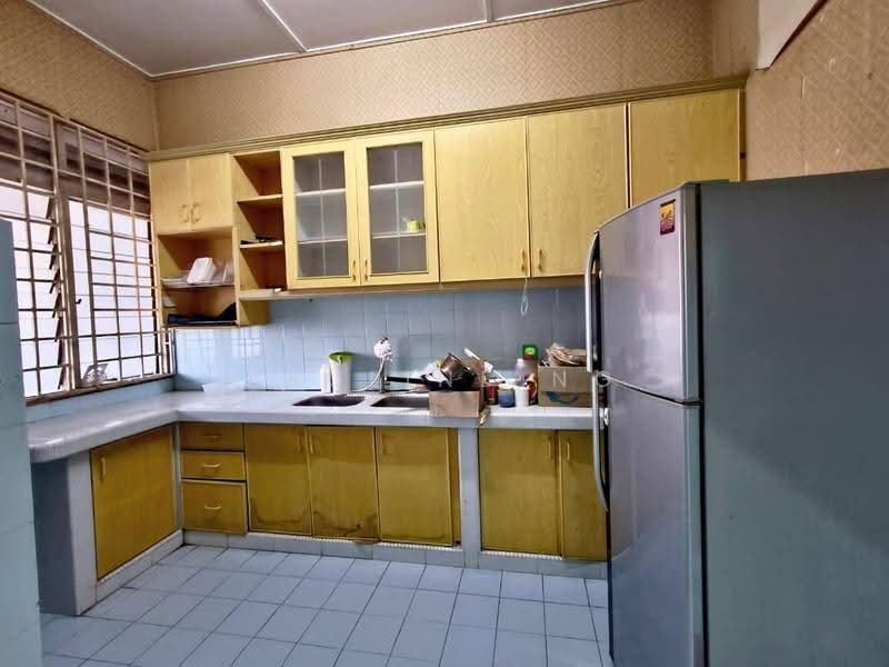 1-storey Terraced House for Sale in Johor Jaya (Johor Bahru) - Pauline Ng - Kitchen - PropertyGuru.com.my