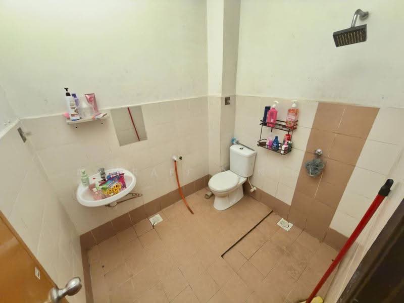 Rumah Teres 1-Tingkat untuk Dijual di Taman Dato' Hormat (Telok Panglima Garang) - Ashraff Daniel - PropertyGuru.com.my