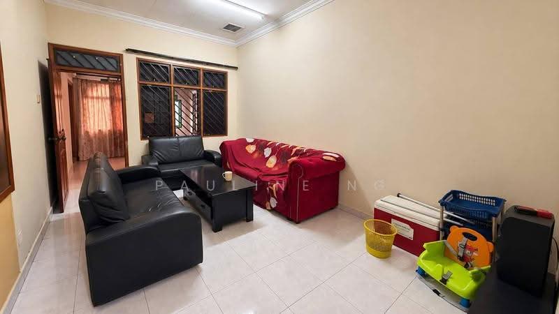 2-storey Terraced House for Sale in Taman Pelangi (Johor Bahru) - Pauline Ng - Living Room - PropertyGuru.com.my