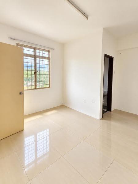 Apartment for Rent at Pangsapuri Segar Perdana - Julius Soo - Interior - PropertyGuru.com.my