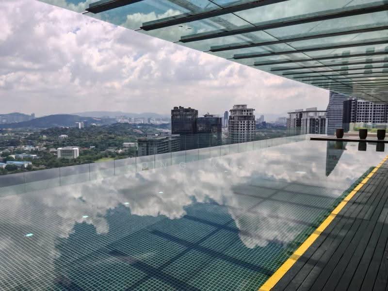 Kediaman Servis untuk Disewa di Invito Suites (Capri) - Ong KK - Pool - PropertyGuru.com.my