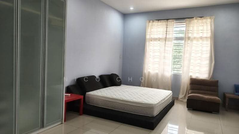 Rumah Teres 2-Tingkat untuk Disewa di Taman Seri Austin (Tebrau) - Nico Chong - Bedroom - PropertyGuru.com.my