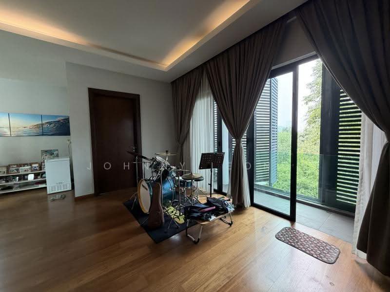 Bungalow House for Sale in Alam Sutera (Bukit Jalil) - Johnny Leong - Living Room - PropertyGuru.com.my