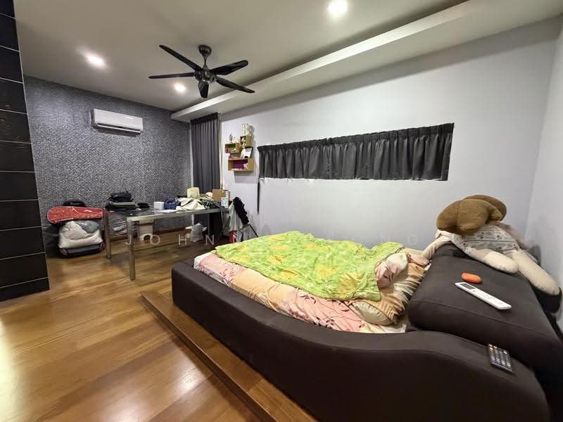 Bungalow House for Sale in Alam Sutera (Bukit Jalil) - Johnny Leong - Bedroom - PropertyGuru.com.my