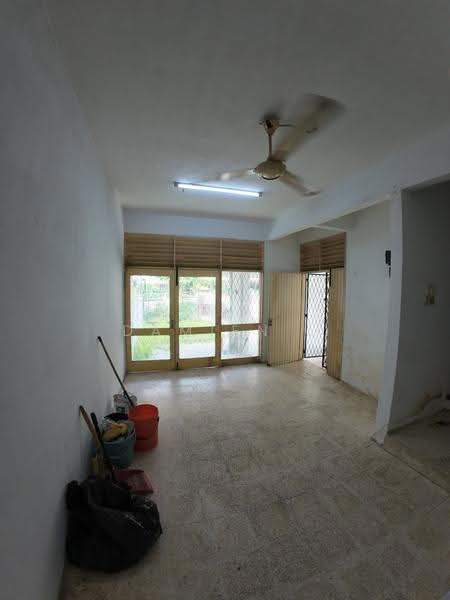 2-storey Terraced House for Sale in Bayan Baru (Penang) - Damien L - Living Room - PropertyGuru.com.my