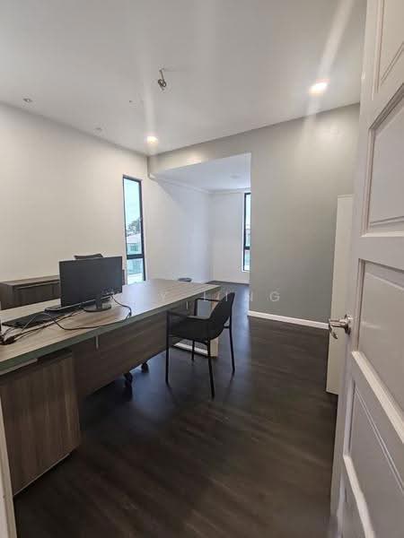 Rumah Banglo untuk Dijual di SS3 (Petaling Jaya) - Key Ling - Study - PropertyGuru.com.my