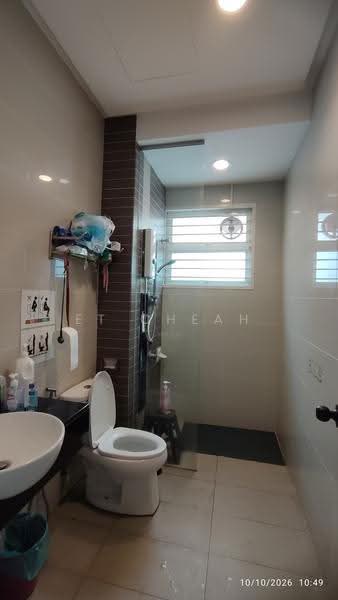 Banglo Pautan untuk Dijual di Kota Kemuning (Shah Alam) - ET Cheah - Common Bathroom - PropertyGuru.com.my