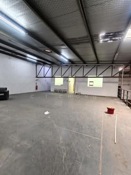 Semi-D Factory for Rent in Taman Desa Cemerlang (Ulu Tiram) - C.T Chong - Interior - PropertyGuru.com.my